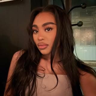 Assia-Lynne Balou